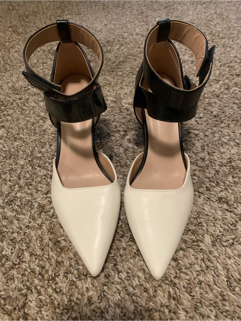 Pointed Toe Two-Tone Ankle Strap Heels - Black & Cream